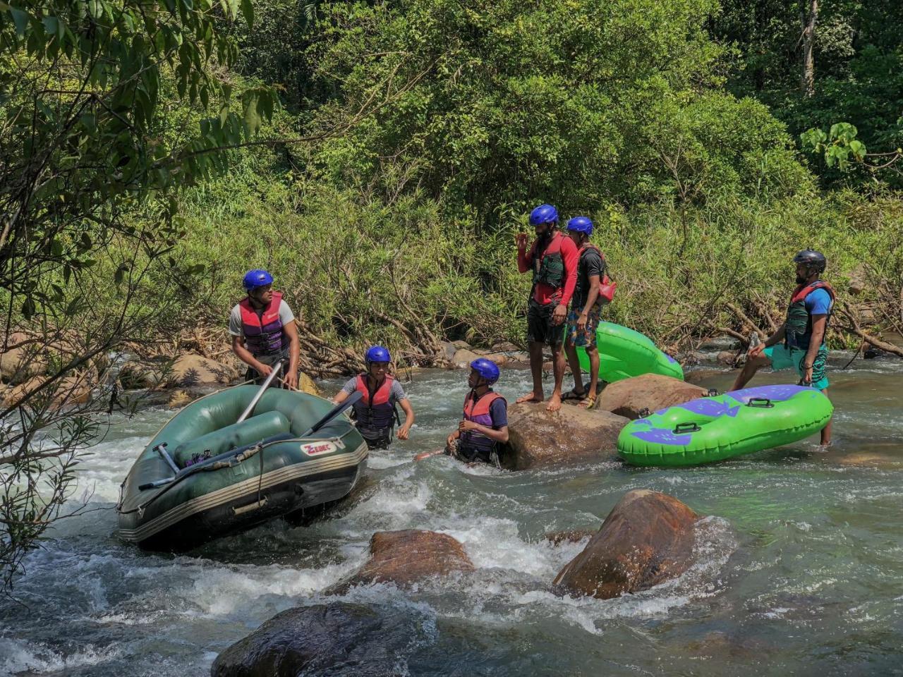 Jungle River Ginigathena Exterior foto